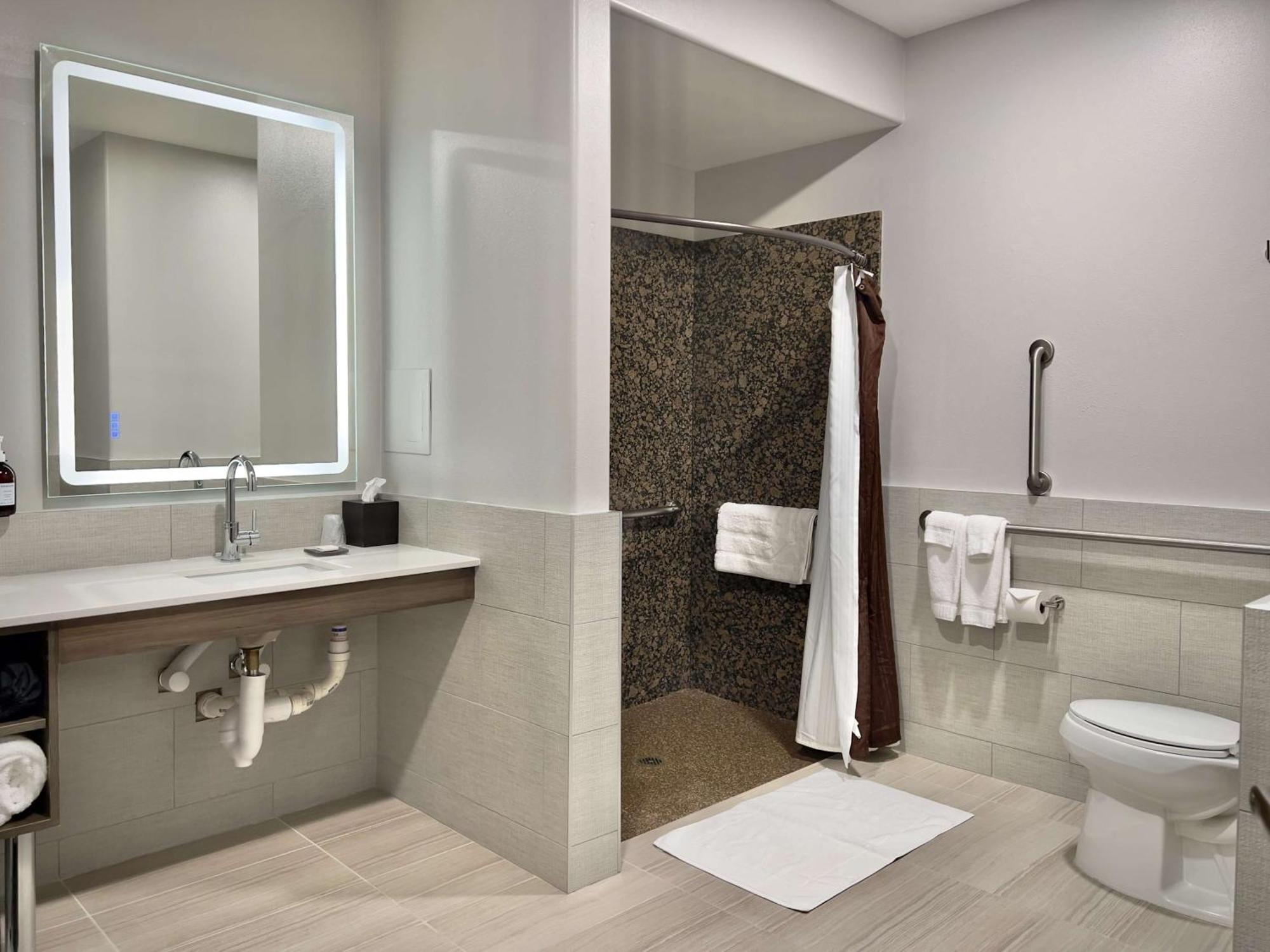 The Oread Lawrence, Tapestry Collection By Hilton Hotel 4*