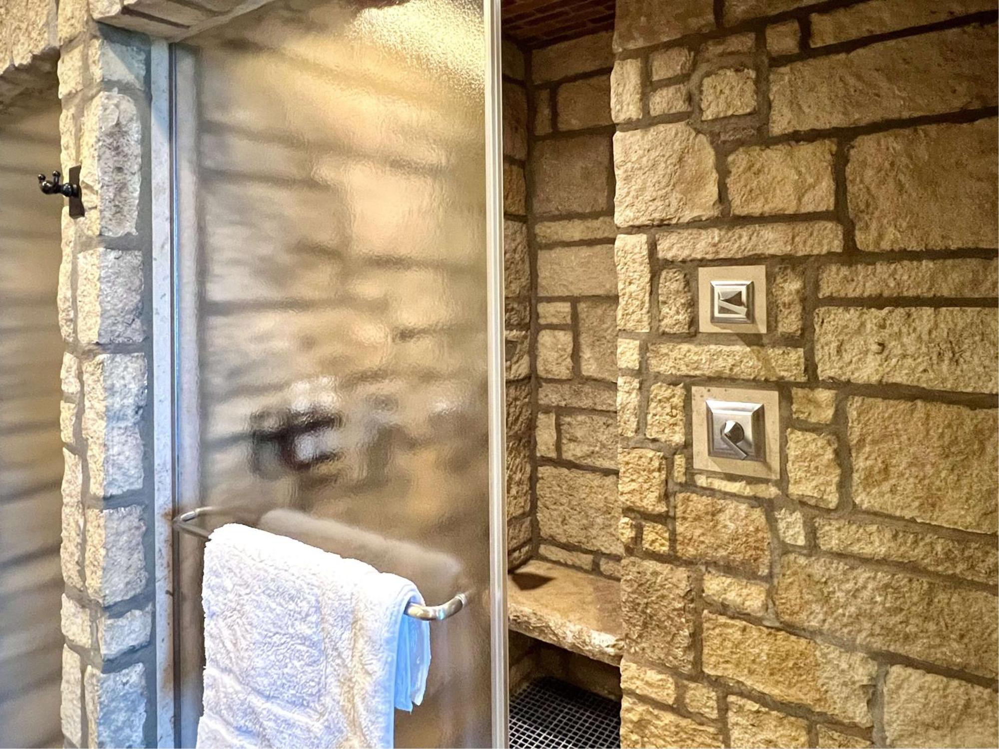 Hotel The Oread Lawrence, Tapestry Collection By Hilton