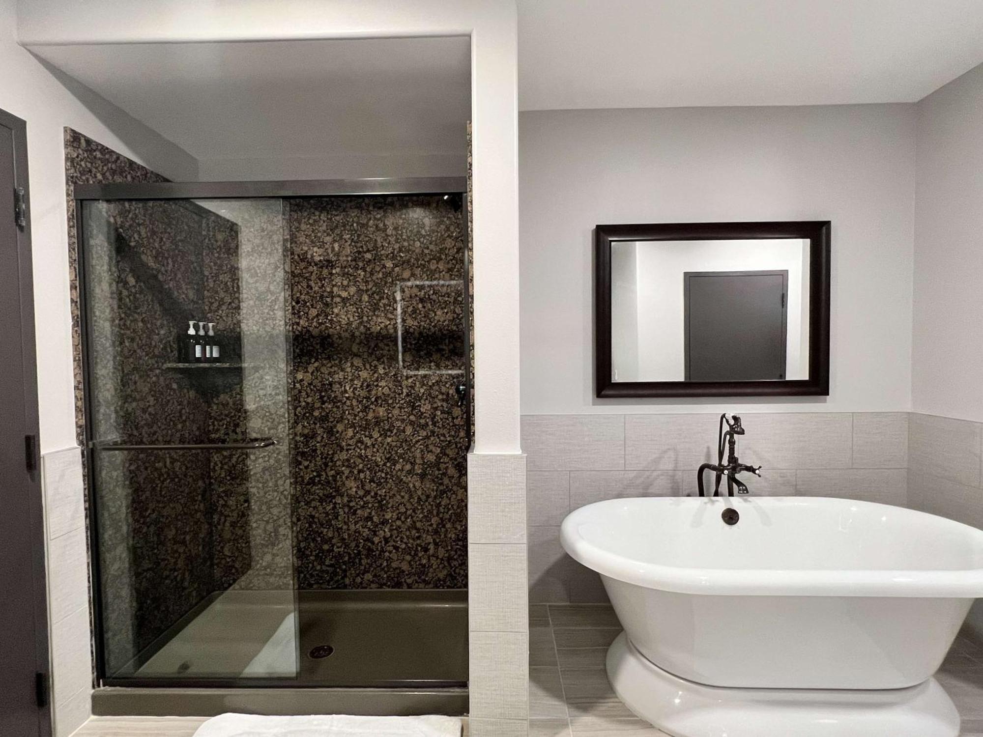 The Oread Lawrence, Tapestry Collection By Hilton Hotel 4*